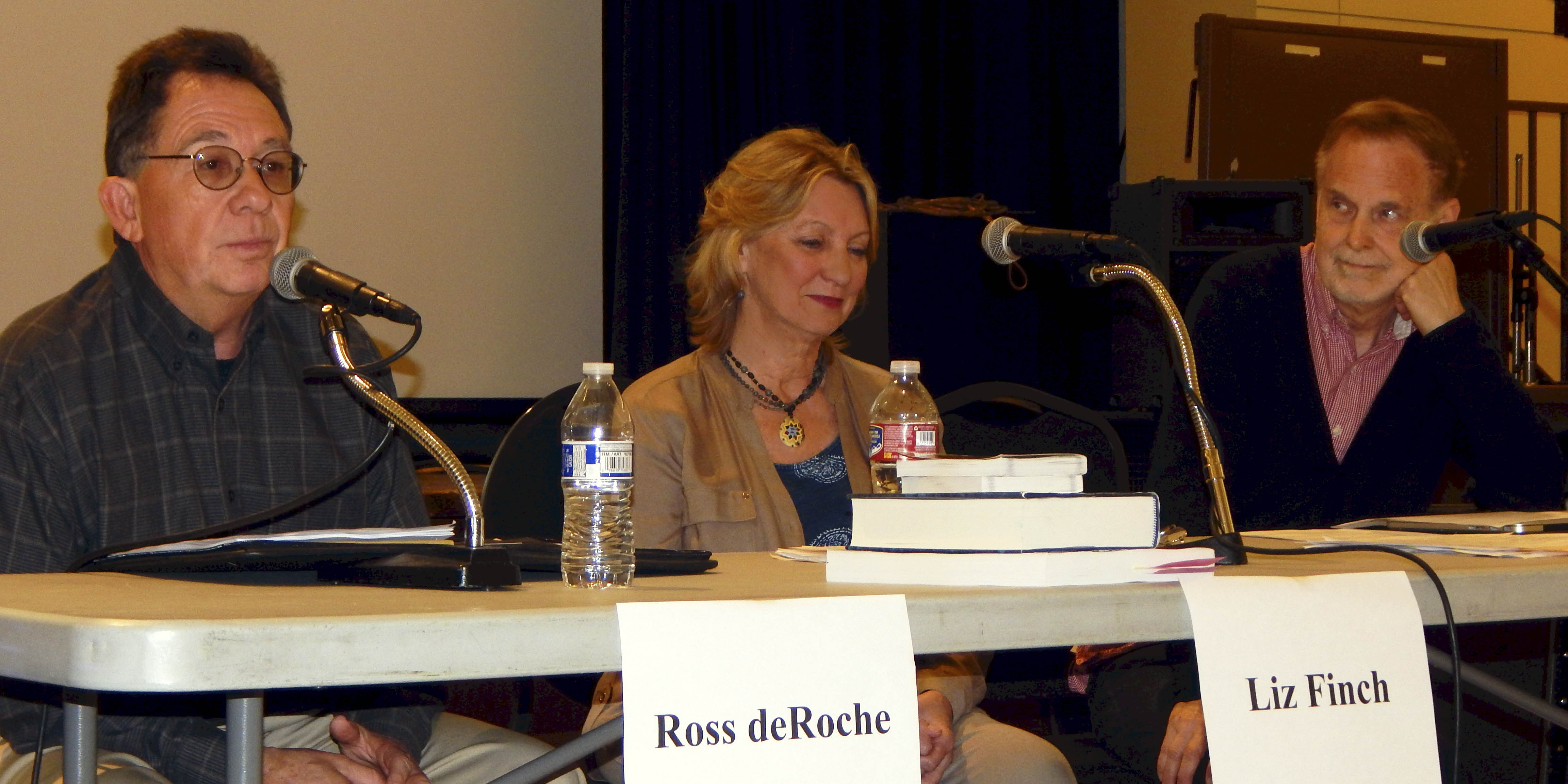 Ross de Roche, Liz Finch, Kim Richmond (photo by Tapia Corel)