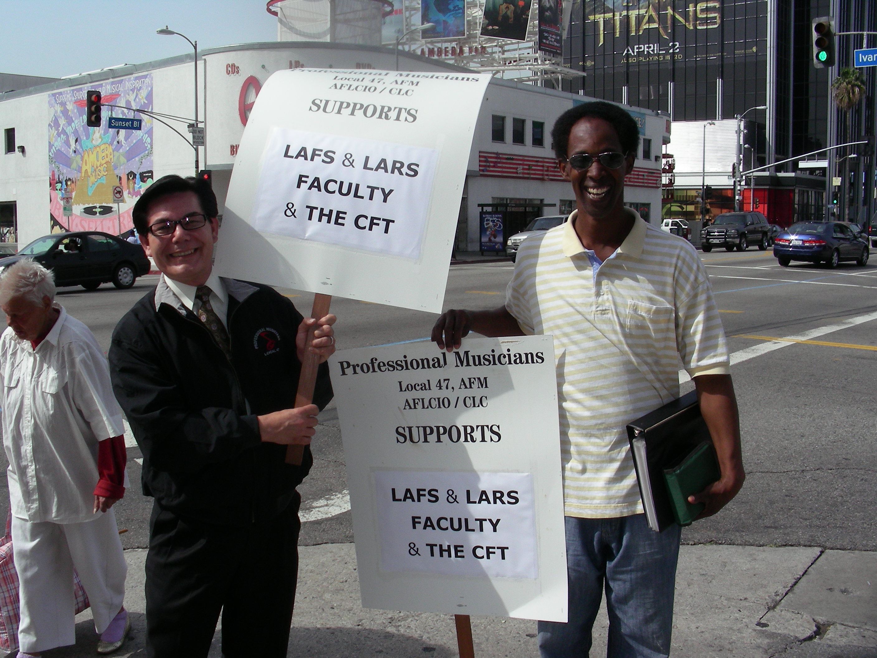 CA Federation of Teachers rally, Hollywood, March 23, 2015 (Overture archives/Leslie Lashinsky)